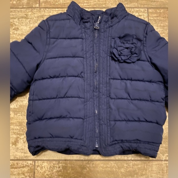 BabyGap navy blue puffer with flower detail size 2 yrs - Picture 2 of 9